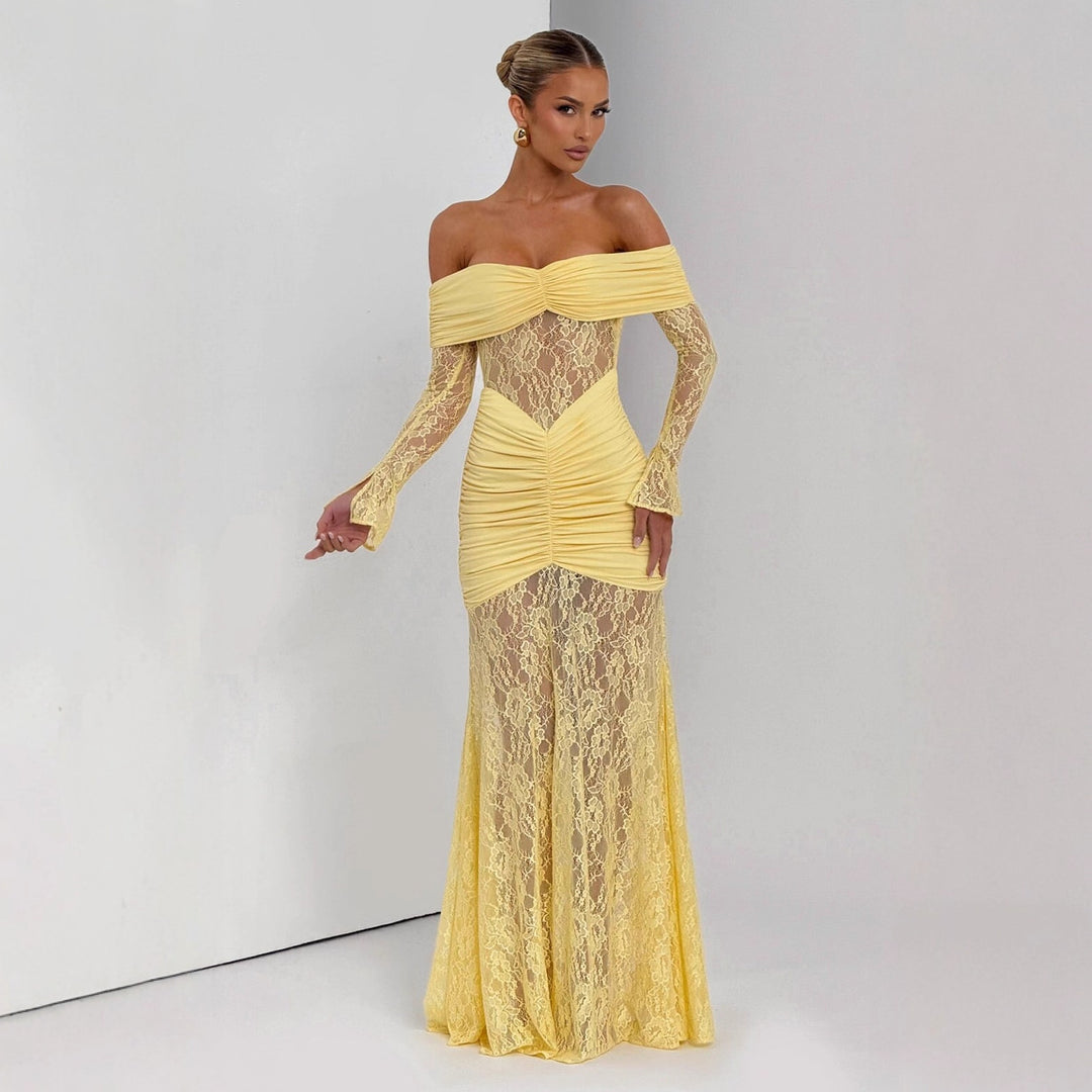 Damer elegant spissenkjole med off-shoulder utringning og rynker Skjora