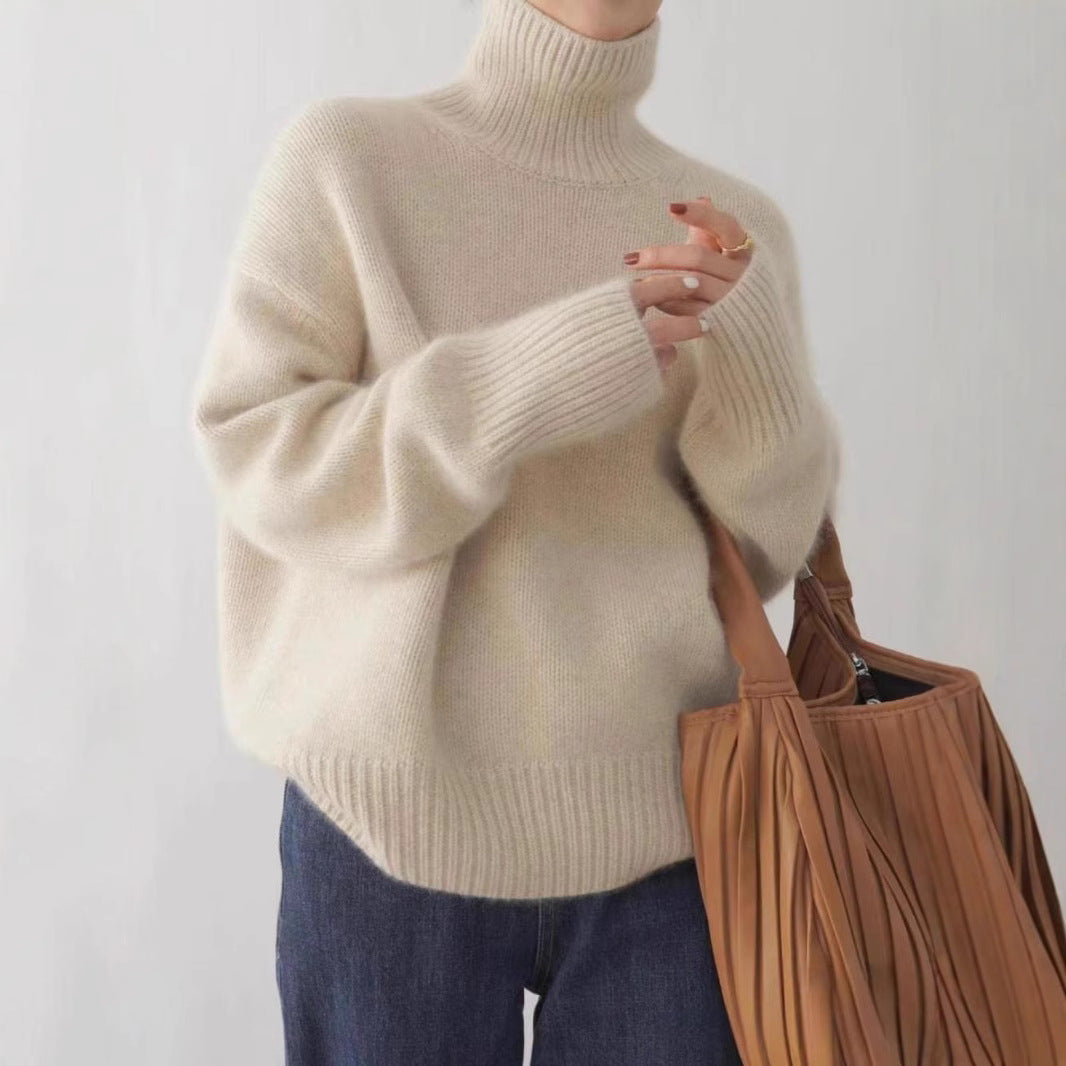 Dame designer turtleneck genser laget av høykvalitets ull Skjora