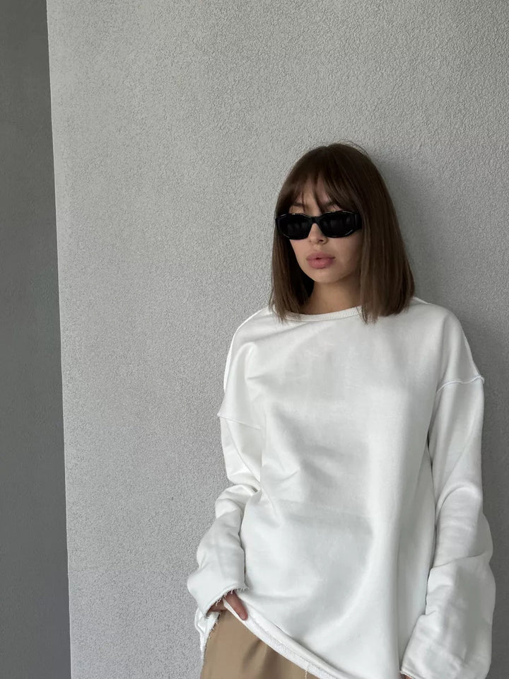 Damer Oversized Sweatshirt med avslappet kutt og brede ermer Skjora