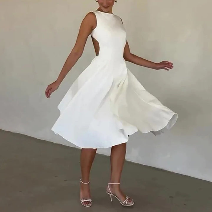 Damer Elegant Midi-Kjole med tilpasset overdel og svingende skjørt Skjora