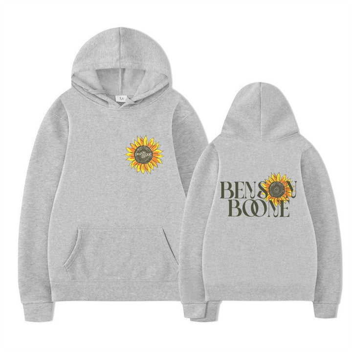 Dame hoodie med blomster grafisk design Skjora