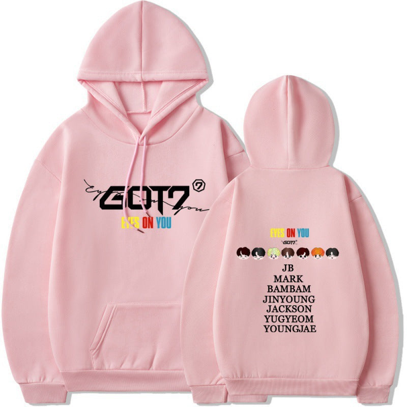 Dame hoodie med unikt GOT7 design og komfortabel passform Skjora