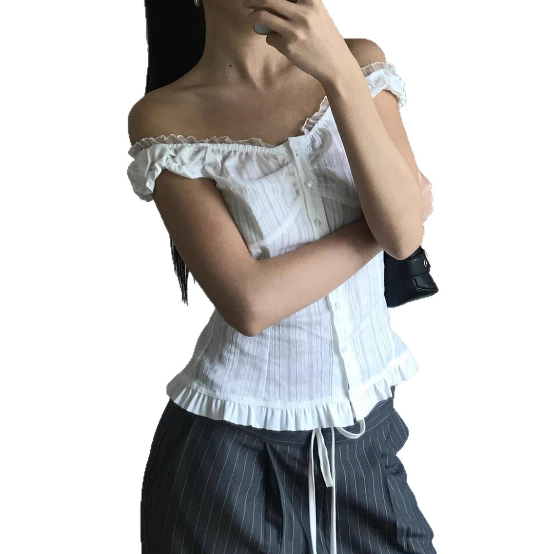 Damer Off-Shoulder Bluse med volangkant og knappdetaljer Skjora