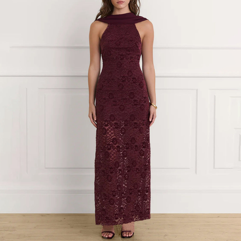 Dame Elegant Maxikjole med raffinerte spisse detaljer og stilig halterneck Skjora