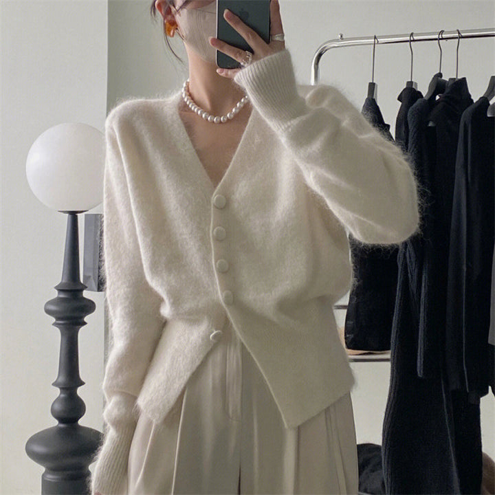 Kvinne Mote Cardigan med mykt Mohair materiale og knappelukk Skjora