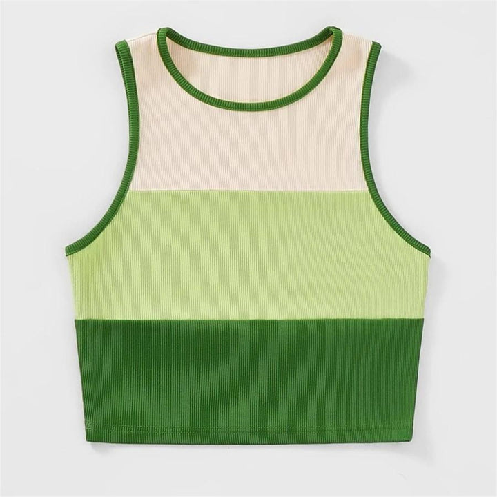 Dame sporty crop-top med ribbet design og flerfargede aksenter Skjora