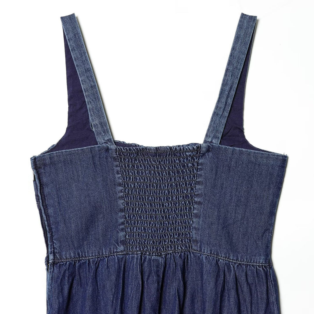 Dame jeans maxikjole med romantisk snitt og volangdetaljer Skjora