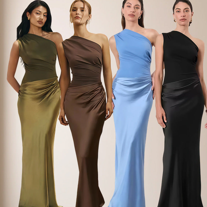 Damer Elegant Asymmetrisk Kveldsdrakt med Glitrende Sateng Skjora