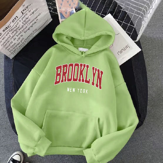 Women's Hoodie with Trendy Brooklyn Print Skjora