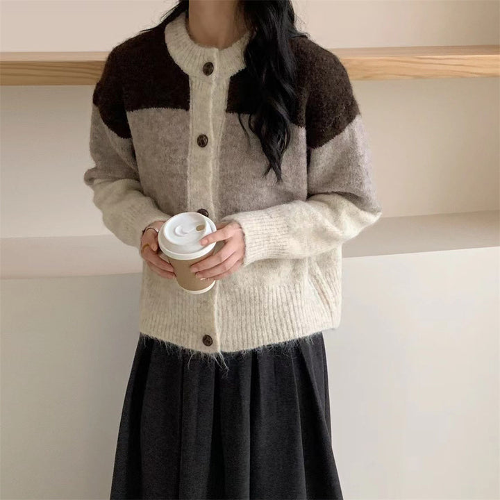 Women's Cozy Knitted Cardigan with Button Closure and Contrasting Color Stripes Skjora