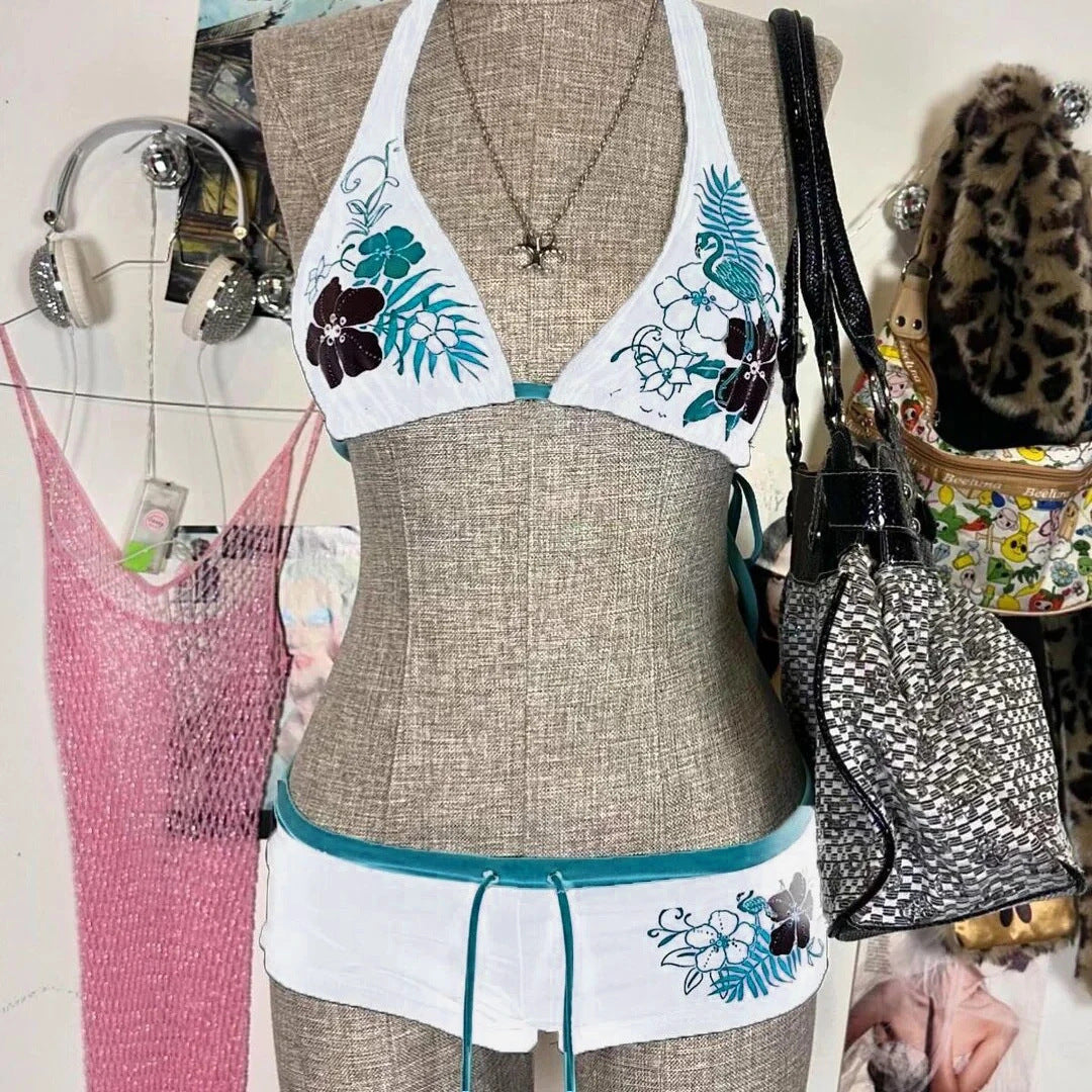 Dame-bikini-sett med blomsterdesign og justerbare stropper Skjora