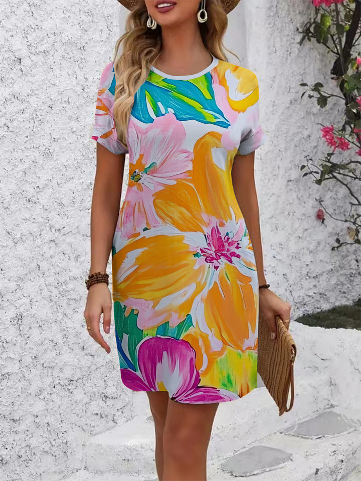 Dame uformell T-skjortekjole med fargerikt blomsterdesign og behagelig passform Skjora