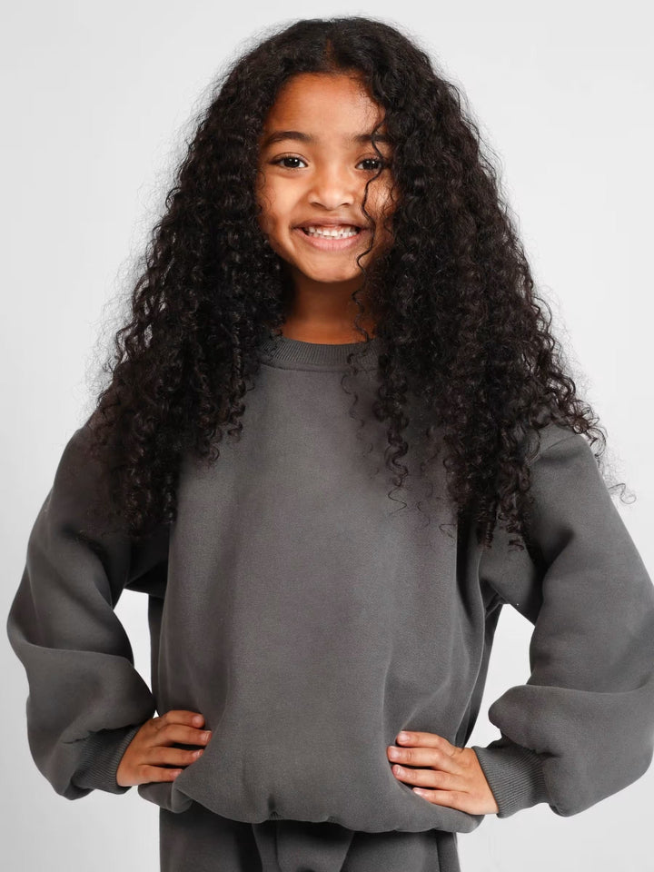 Dames avslappet sweatshirt med droppede skuldre og mykt materiale