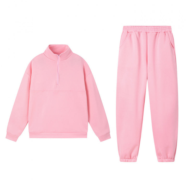 Sporty sweatshirt-set for women with high collar and elastic cuffs Skjora