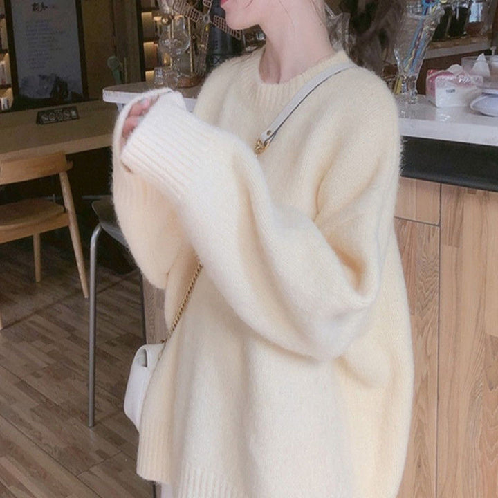 Damer oversized genser i en avslappet stil med behagelig mykt materiale Skjora