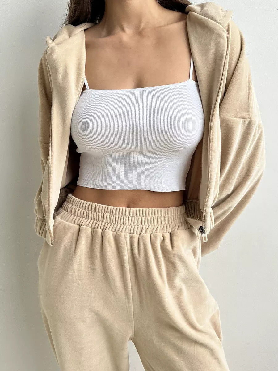 Kvinne sporty velour jakke med elastisk midje og stor krage Skjora