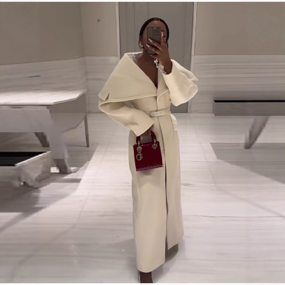 Damer Elegant Trench Coat med Overdimensjonert Krage og Justerbart Livbelte Skjora