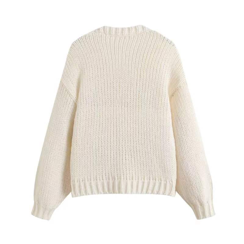 Kvinne cardigan med fruktige appliquéer og moderne knappedetaljer Skjora