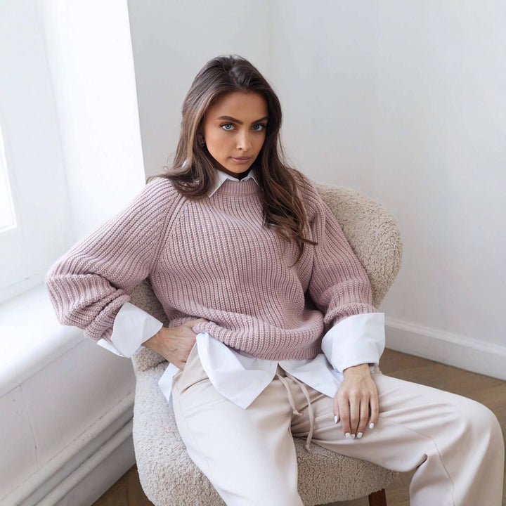 Women's knitted sweater with elegant cuffs Skjora