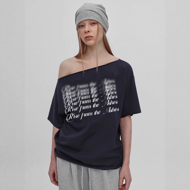 Dame T-skjorte med trendy V-hals og glitrende strasskors Skjora