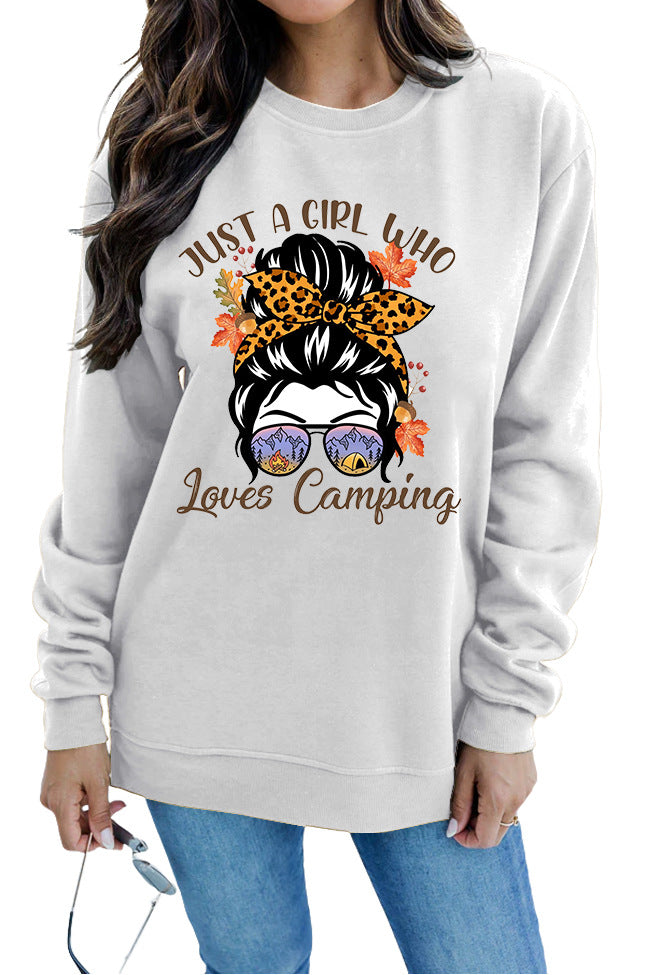 Kvinne sweatshirt med kunstnerisk campingmotiv Skjora