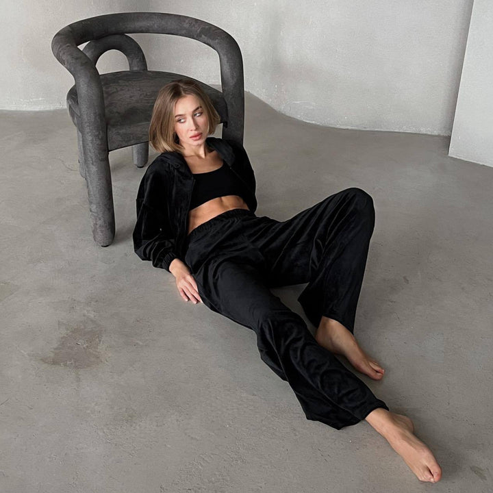 Dame sporty fleece treningdress med høy krage og vide ermer Skjora