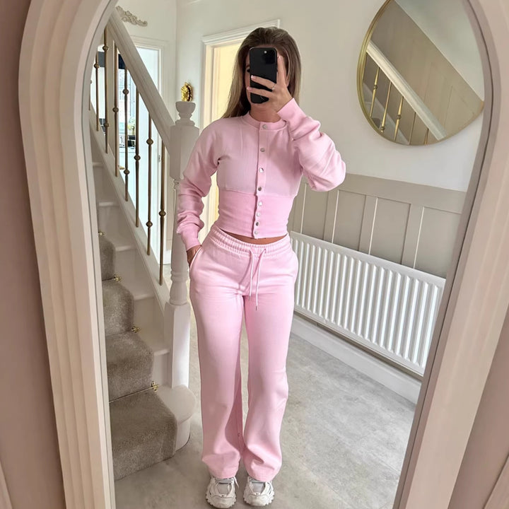 Kvinners komfortable strikket loungewear-sett med knappestolpe Skjora