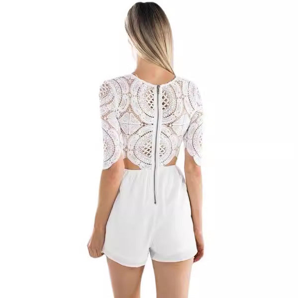 Dame jumpsuit med utskjæringer og elegante spissærmer