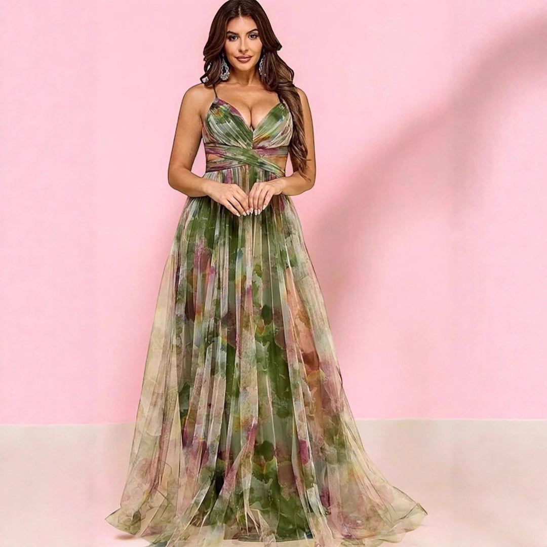 Kvinners maxikjole med blomsterchiffon-design og elegant midje