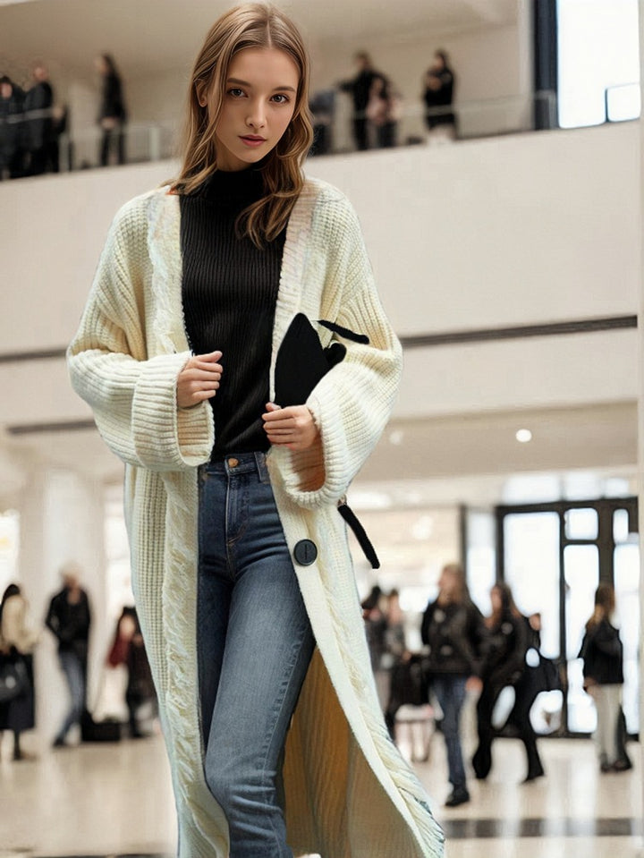 Dame chunky strikket cardigan med frynse-detaljer og stor knapppynt Skjora