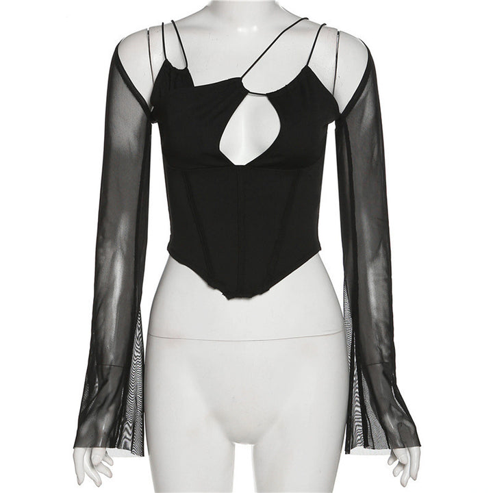 Dame omslagsbluse med innovativt cut-out og elegante trompetermidler Skjora