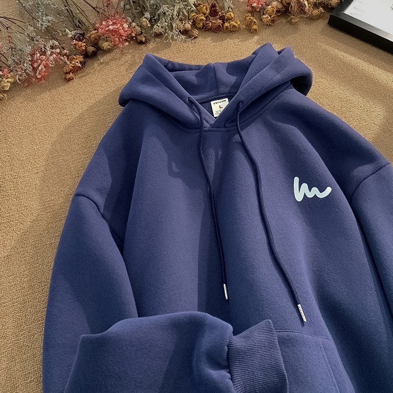 Dame hoodie med en avslappet oversized passform og høykvalitets mikrofiber materiale Skjora
