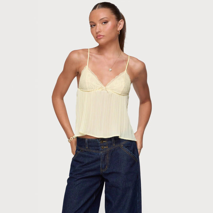 Damen Chiffon Top mit Spitzenakzenten und plissiertem Design Skjora