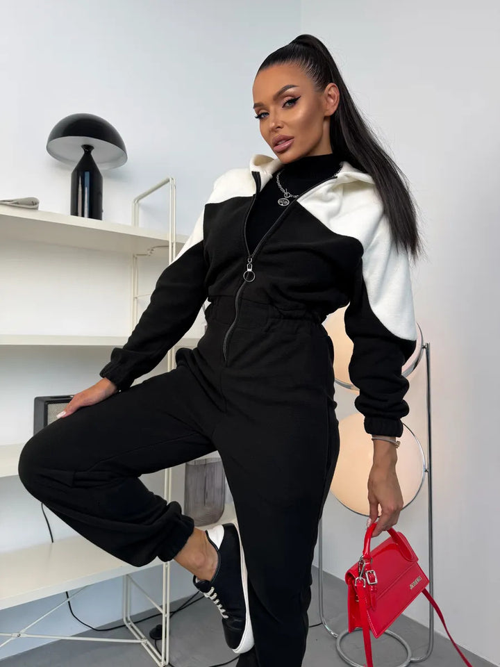 Kvinnes Casual Fleece Overall med Elegant Glidelås og Hette Skjora