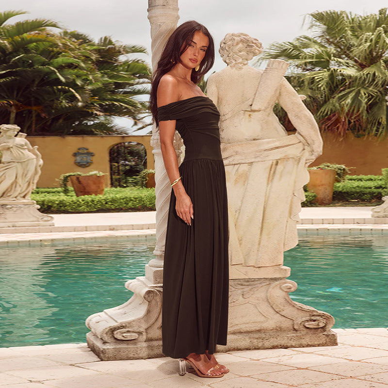 Dame Maxi-kjole med off-shoulder design og elegante draperinger Skjora