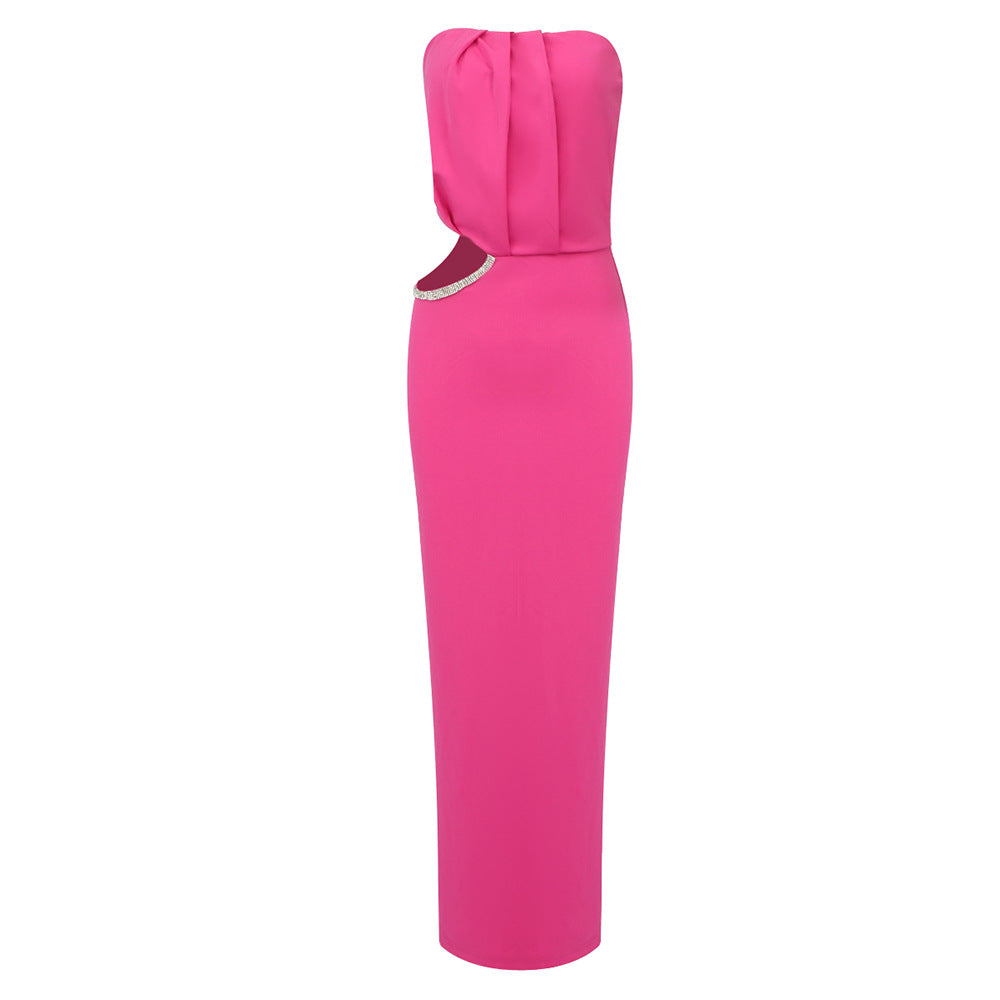 Dame Elegant Maxikjole med smalt design og raffinerte cut-out-detaljer Skjora