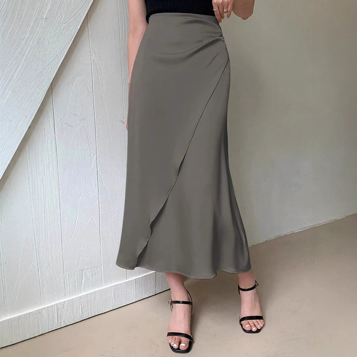 Dame omslagskjørt med flytende snitt og elegant drapering Skjora