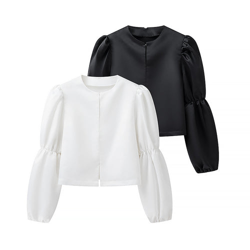 Kvinnens elegant skreddersydde bluse med voluminøse ermer Skjora