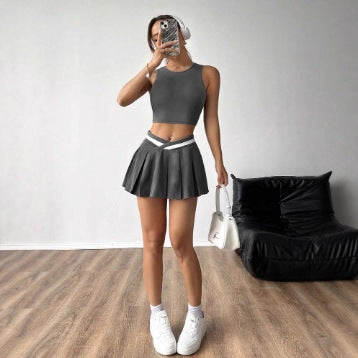 Dame Sporty Crop-Top og Miniskjørt Set Skjora