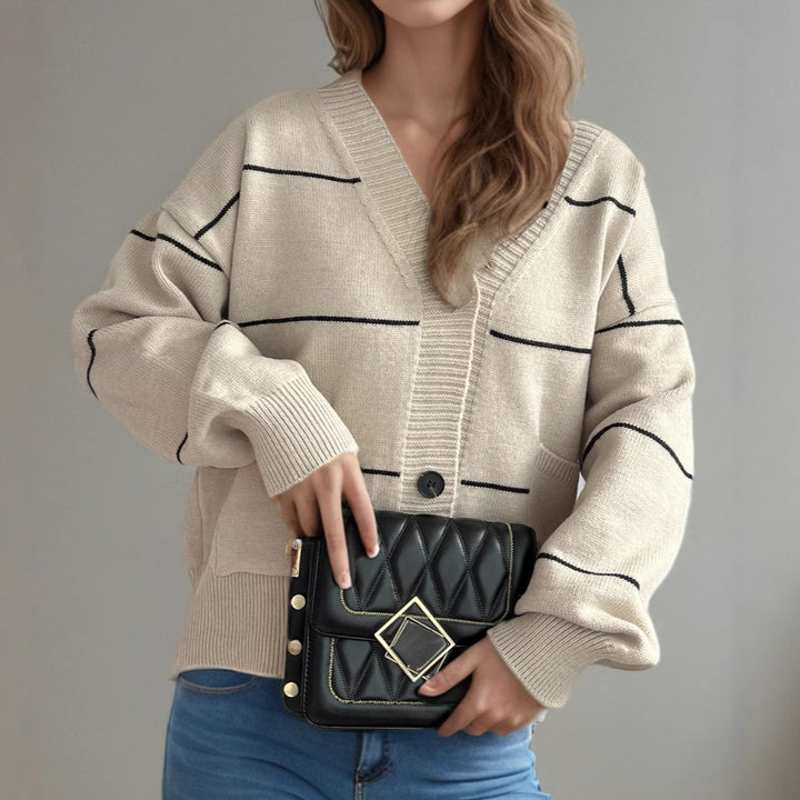 Damer koselig cardigan med lommer og knappe detaljer Skjora