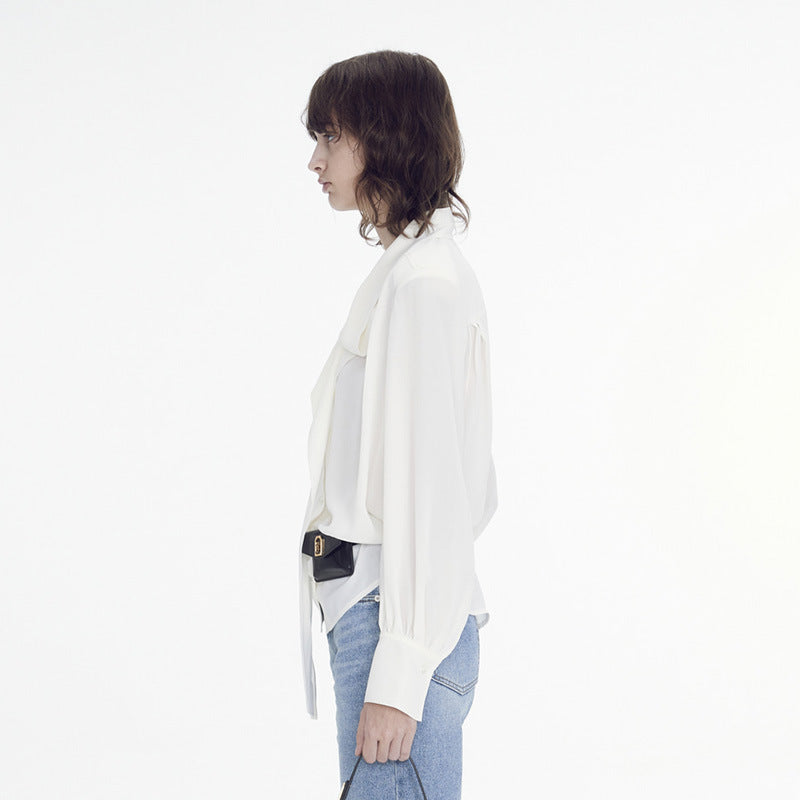Dame elegant bluse med sløyfe og moderne detaljer Skjora