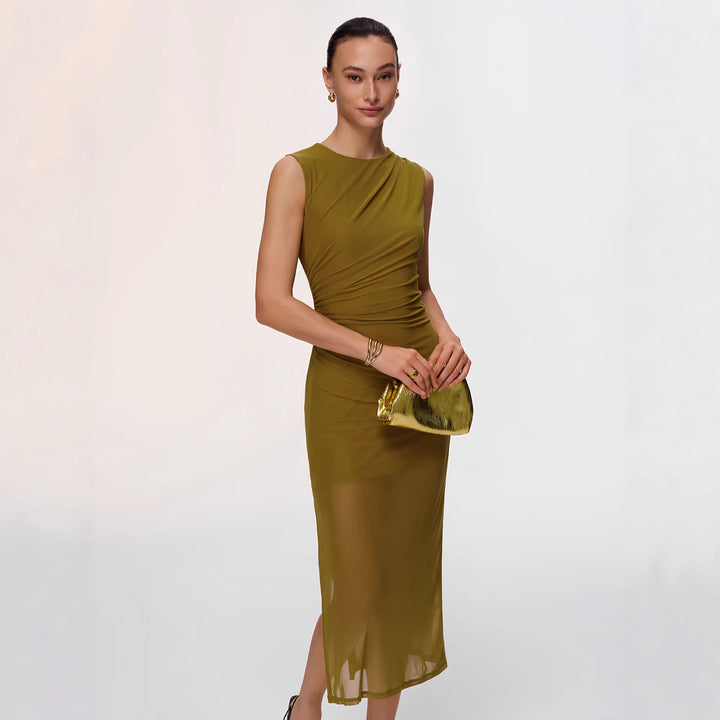 Damer Elegant Wrap Dress med Figur-omfavnende Design og Forførende Rynkede Elementer Skjora