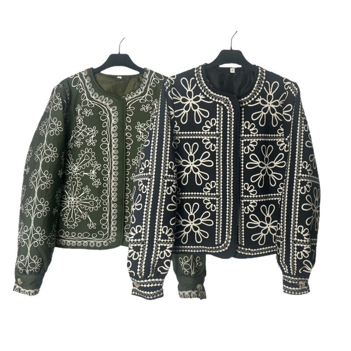 Kvinne patchwork design jakke med blomster mønster og elegante applikasjoner Skjora