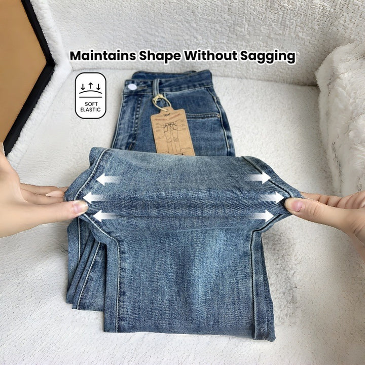 Dame Løst skjært jeans med høy liv og klassisk denim-look Skjora