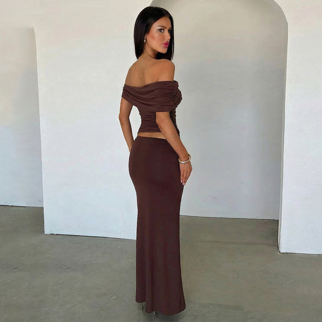 Damer Elegant Offshoulder Maxikjole med raffinerte rynkeeffekter Skjora