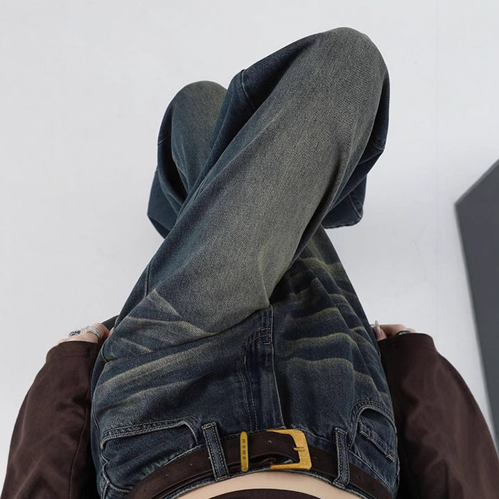 Damer vide jeans med høy midje og moderne vask Skjora