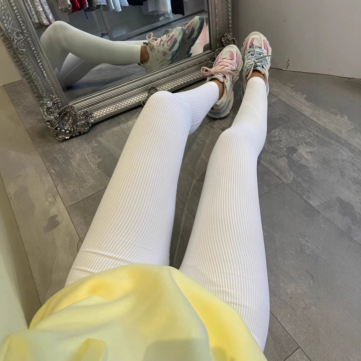 Damer Høy Kvalitet Ribbet Design Tights med Høy Talje Skjora