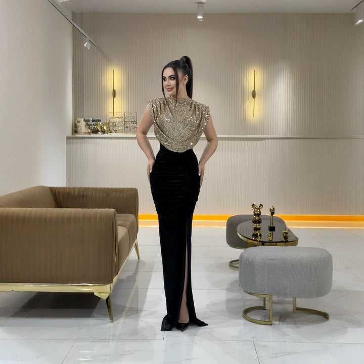 Kvinnens Glamorous Maxi Kjole med Glitrende Topp og Figurformende Skjæring Skjora