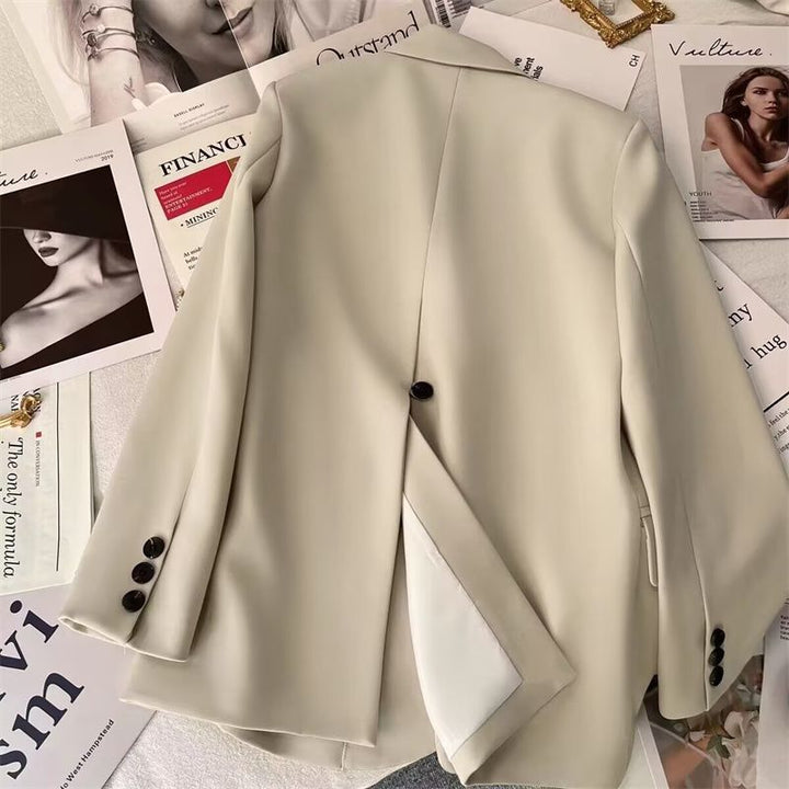 Ladies Elegant and Modern Cut Blazer Skirt