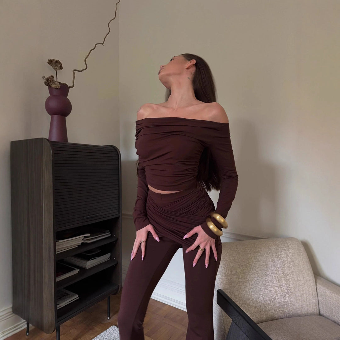 Kvinne Elegant Jumpsuit med Bred Ben og Off-Skuldre Design Skjora